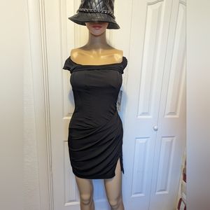Emerald Sundae Sheath Off-Shoulder Mini Black Dress Size S.